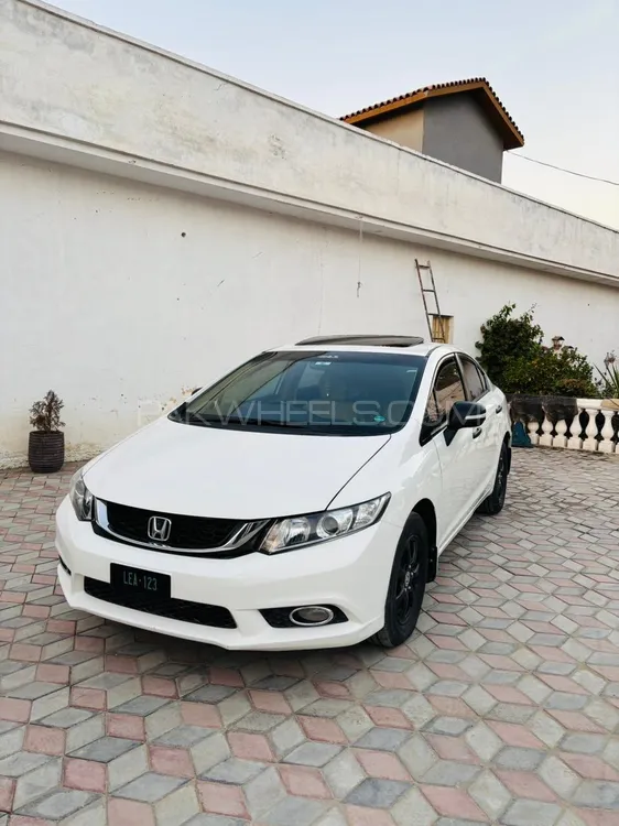 Honda Civic 2015 for Sale in Mardan Image-1