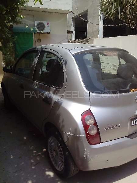 Nissan March 2005 for Sale in Lahore Image-1