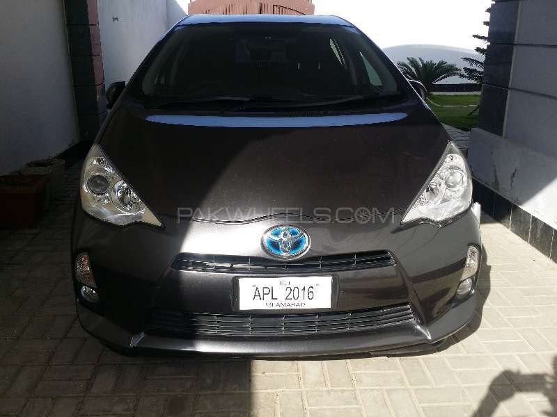 Toyota Aqua 2014 for Sale in Haripur Image-1