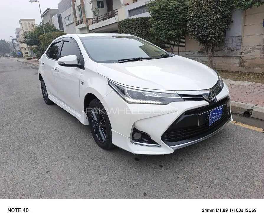 Toyota Corolla 2018 for Sale in Lahore Toyota Corolla 2018 for Sale in Lahore Image-2