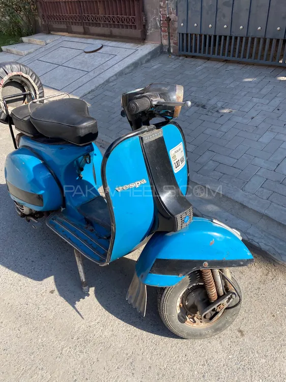 Vespa 150cc 1982 for Sale Image-1