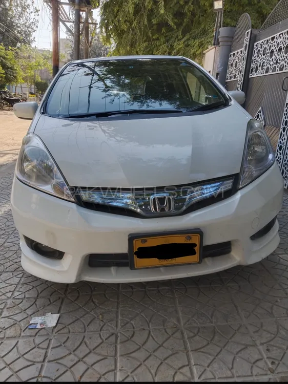 Honda Fit 2014 for Sale in Karachi Image-1