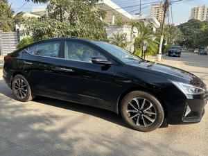 HYUNDAI ELANTRA GLS TOP OF THE LINE(2000cc) ZERO METER
Model 2024 || Registered 2024
Zero Meter 
Pearl Black Color 
TOP OF THE LINE
Wireless Charger
Dual Power Seats
 Zero Meter 
All seals still intact 
Ready Delivery 
71.63 invoice price and the car is registered 

For inspection
Available at SUPREME CARS
Plot # 151/F,Under Imam heights,Shop no.1&2, Main Khalid Bin Walid Rd, Karachi, Sindh 75400

|  Premium Cars  |  Best Prices  |  Optimum Performance | 
#supremecarsgang