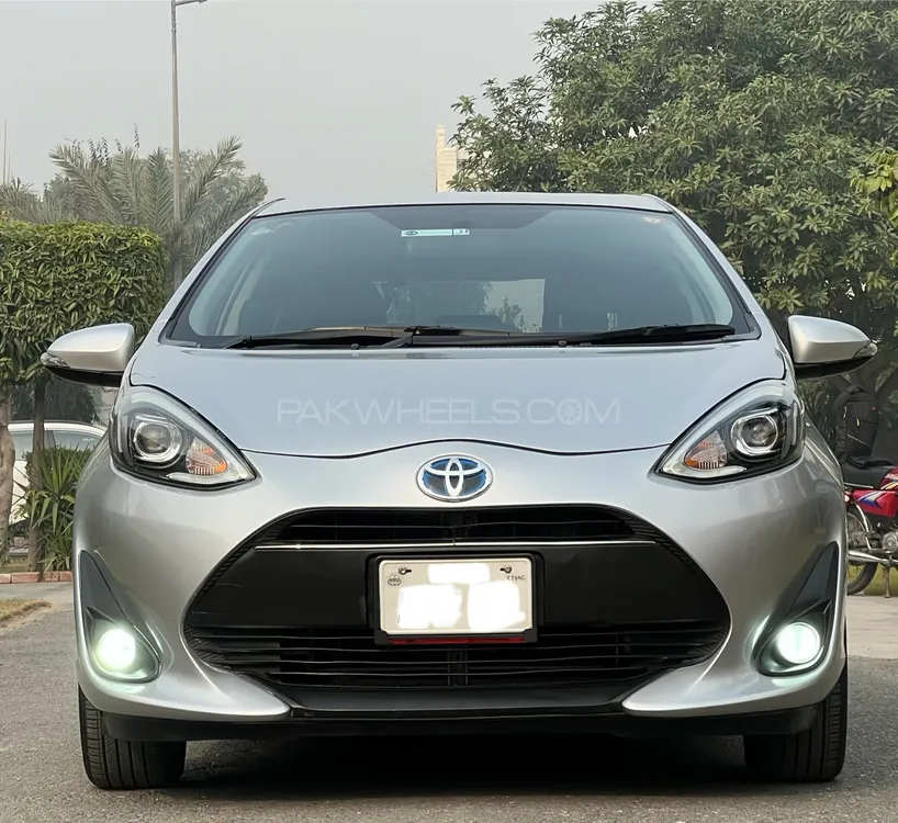 Toyota Aqua 2017 for Sale in Lahore Image-1
