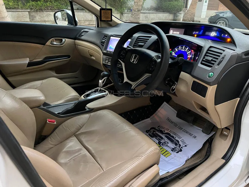 Honda Civic 2014 for Sale in Karachi Honda Civic 2014 for Sale in Karachi Image-10