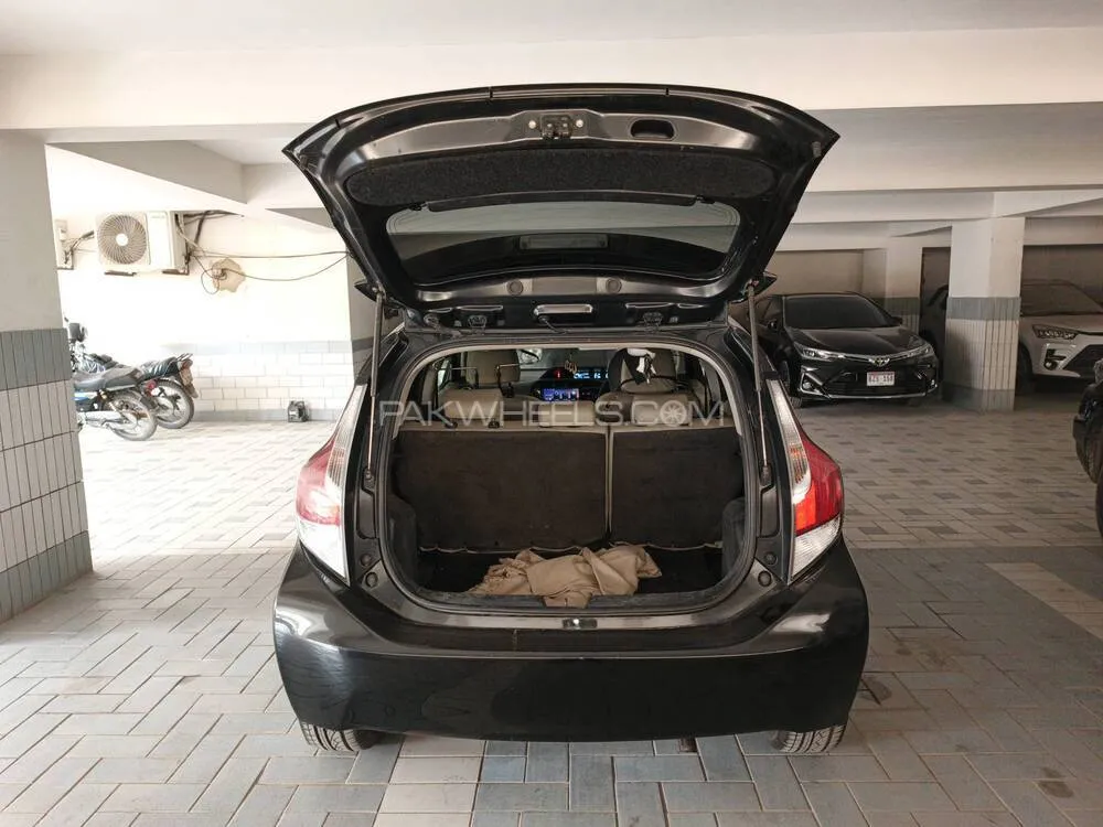 ٹویوٹا اکوا 2014 for Sale in کراچی ٹویوٹا اکوا 2014 for Sale in کراچی Image-7