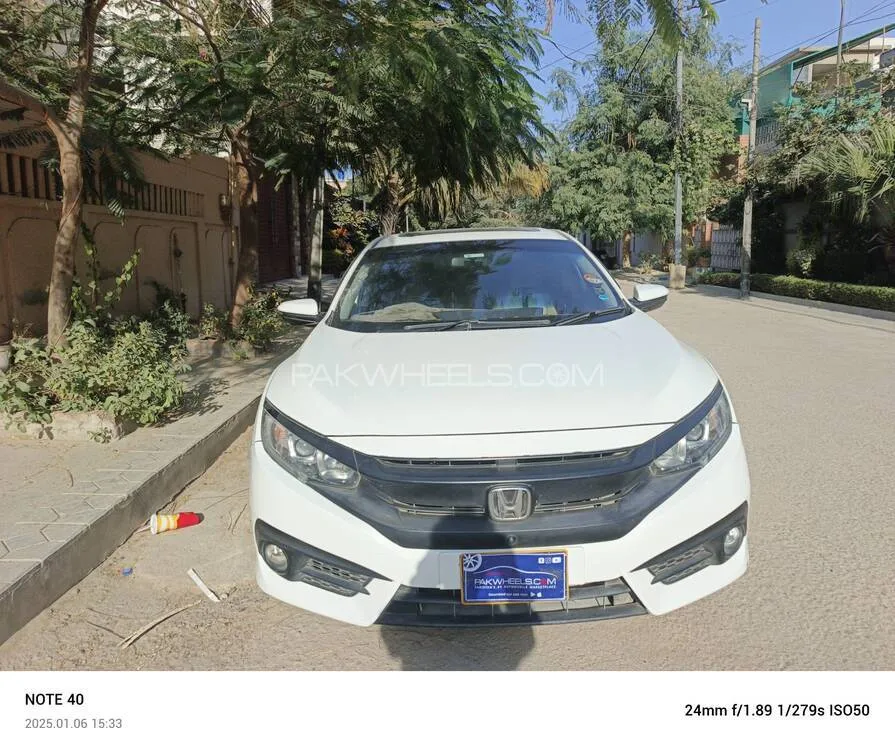 Honda Civic 2018 for Sale in Karachi Image-1