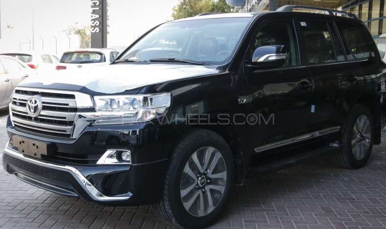 Toyota Land Cruiser 2016 for Sale in Lahore Image-1