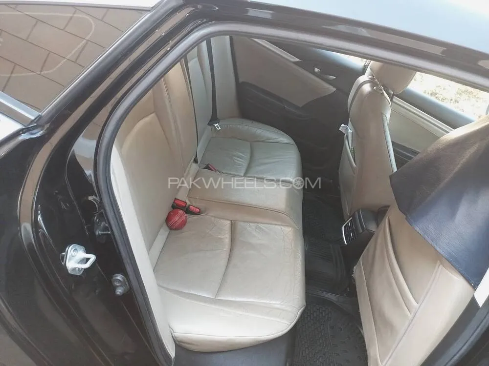 Honda Civic 2021 for Sale in Faisalabad Honda Civic 2021 for Sale in Faisalabad Image-11