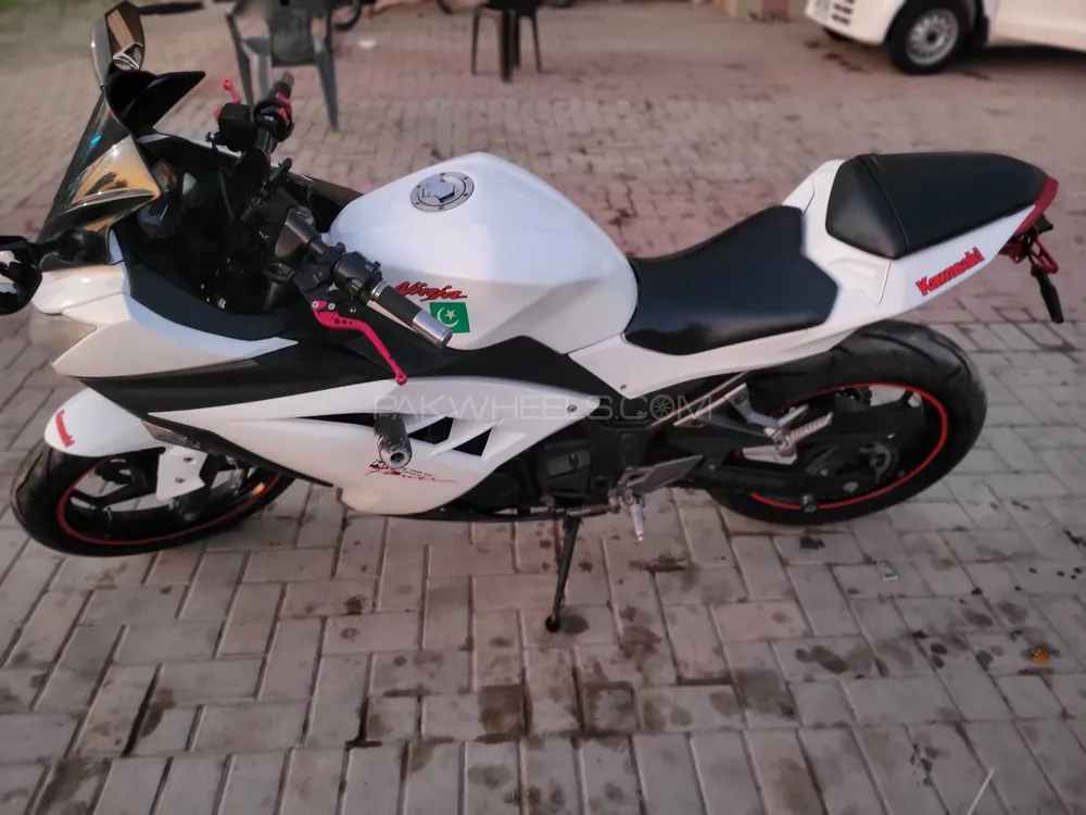 Kawasaki Ninja ZX300 2013 for Sale Kawasaki Ninja ZX300 2013 for Sale Image-6