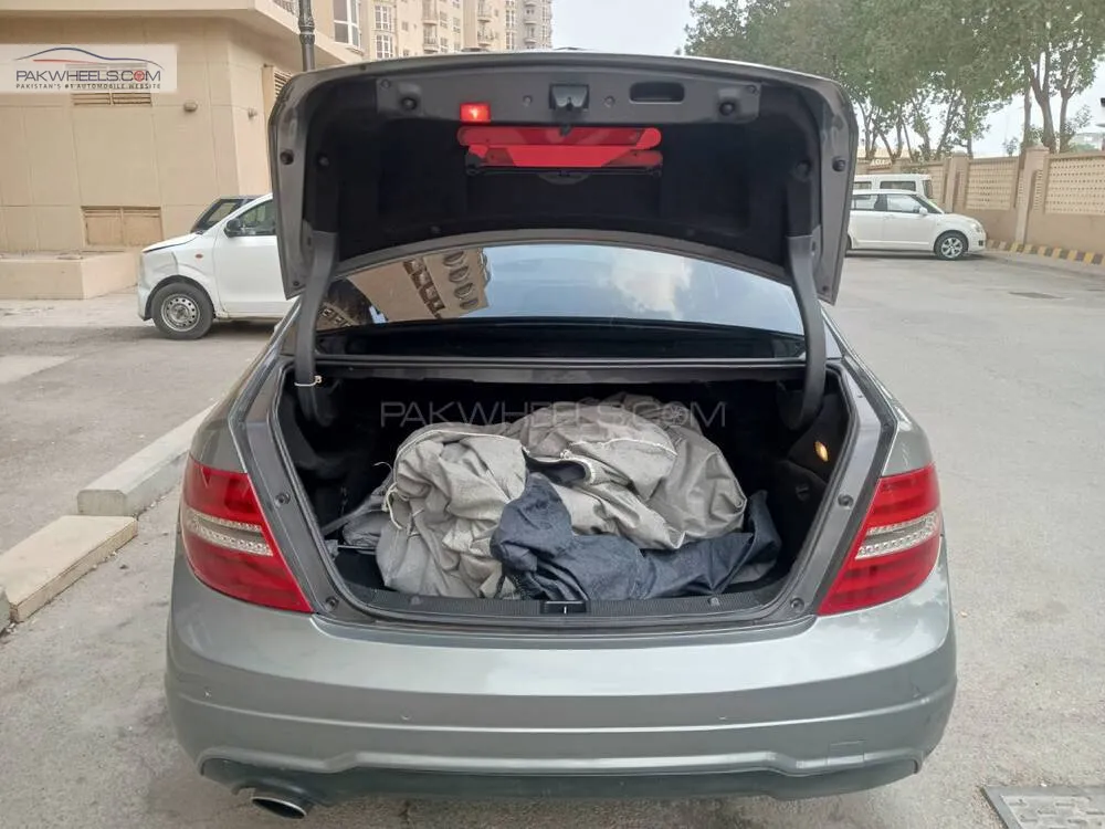 Mercedes Benz C Class 2012 for Sale in Karachi Mercedes Benz C Class 2012 for Sale in Karachi Image-7