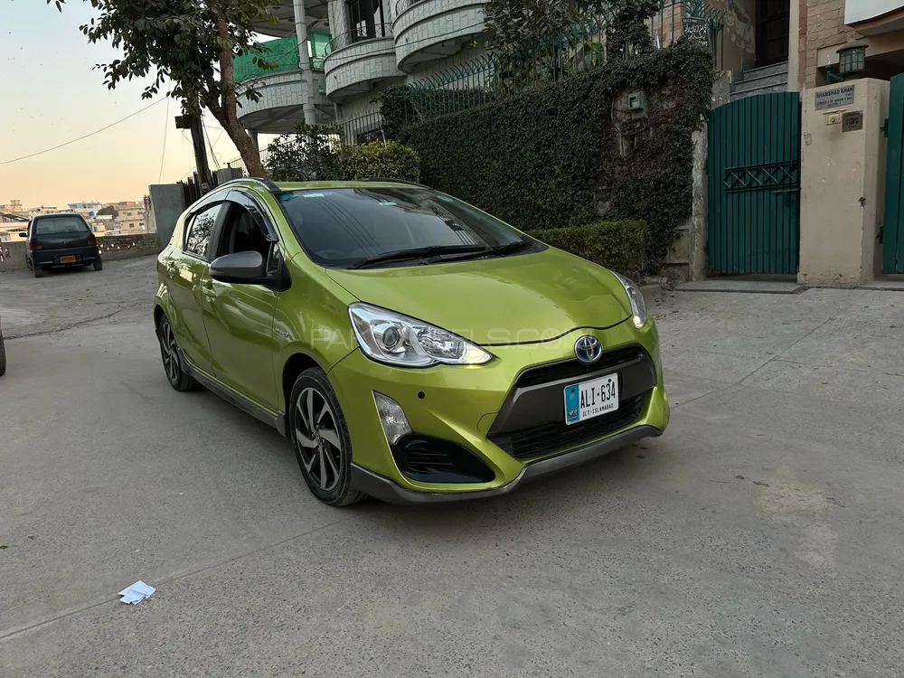 ٹویوٹا اکوا 2015 for Sale in اسلام آباد Image-1
