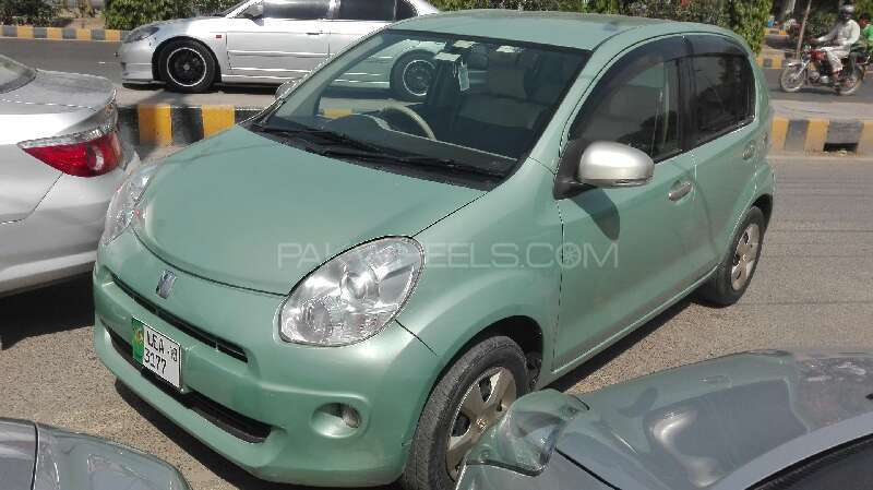 Toyota Passo 2010 for Sale in Lahore Image-1