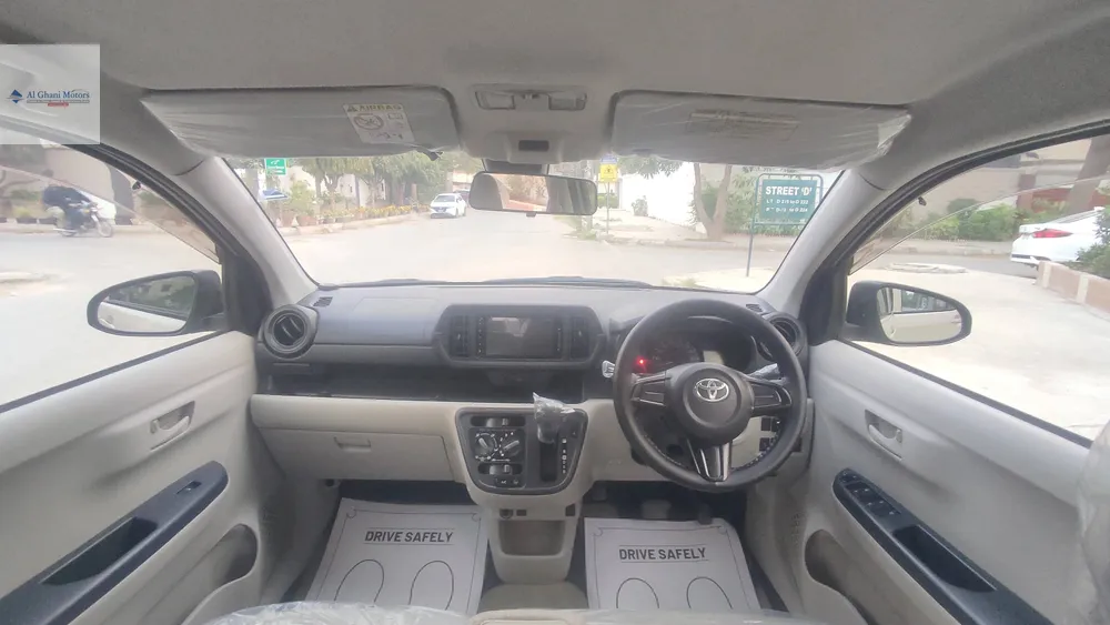 Toyota Passo 2017 for Sale in Karachi Toyota Passo 2017 for Sale in Karachi Image-12