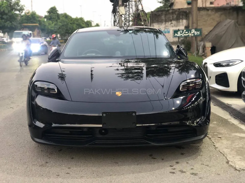 پورشے ٹائکان 2023 for Sale in لاہور Image-1