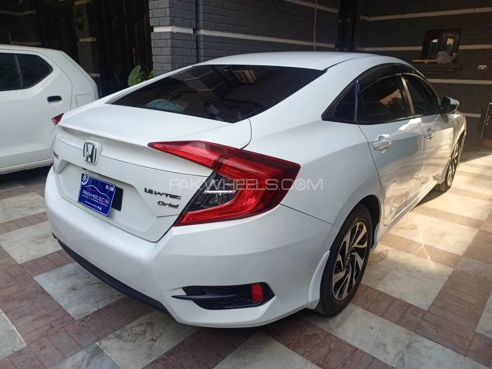 Honda Civic 2017 for Sale in Lahore Honda Civic 2017 for Sale in Lahore Image-4