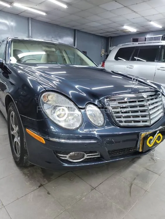 Mercedes Benz E Class 2006 for Sale in Karachi Image-1