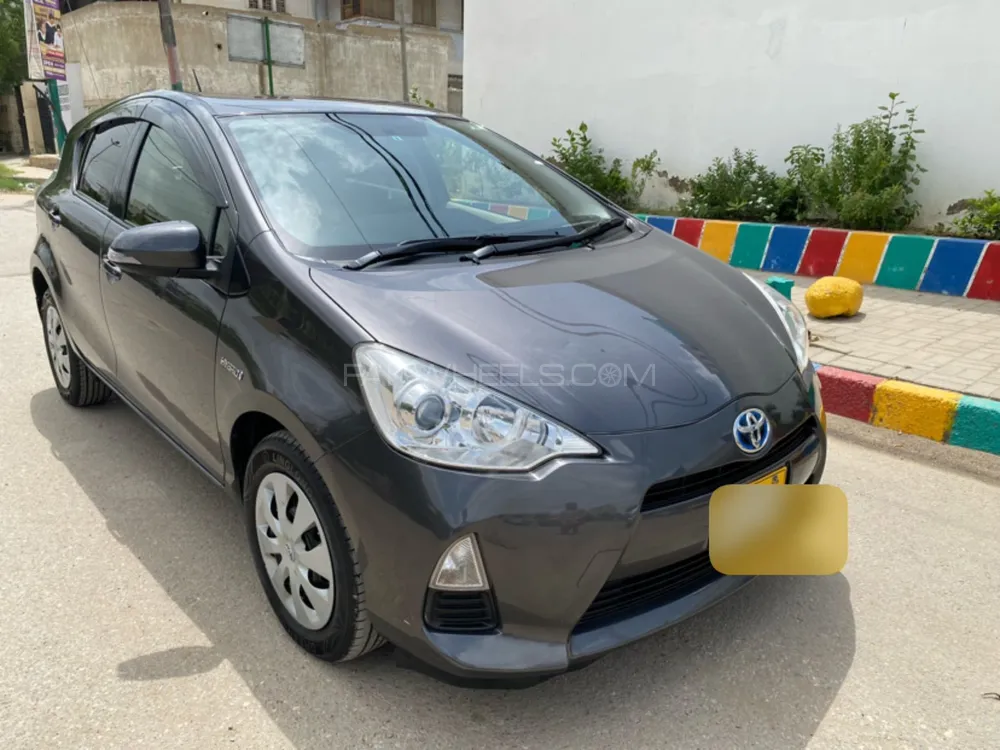 Toyota Aqua 2014 for Sale in Karachi Image-1