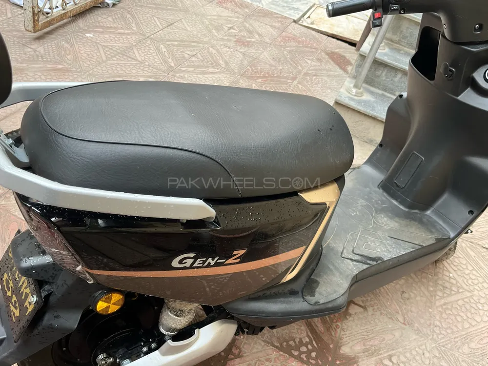 Evee Gen-Z 2024 for Sale Image-1