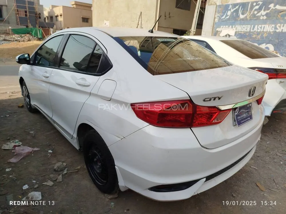 ہونڈا سٹی 2022 for Sale in کراچی ہونڈا سٹی 2022 for Sale in کراچی Image-5