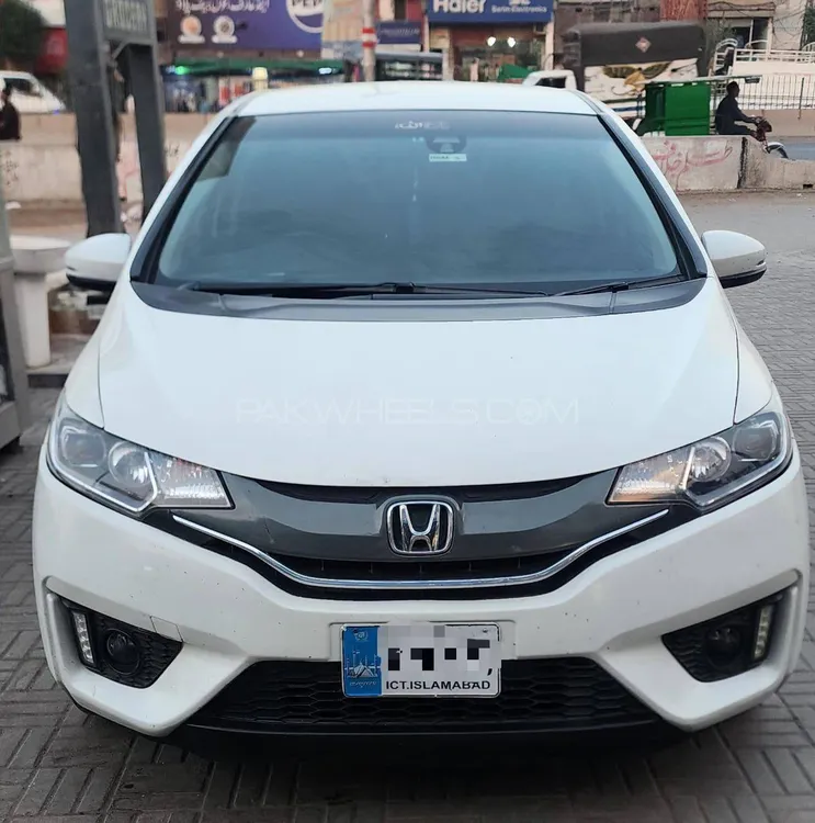Honda Fit 2014 for Sale in Islamabad Image-1
