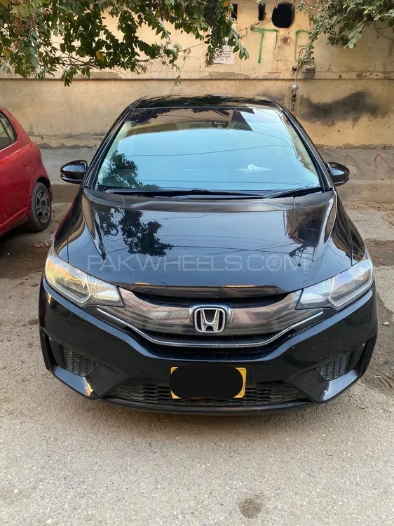 Honda Fit 2014 for Sale in Karachi Image-1