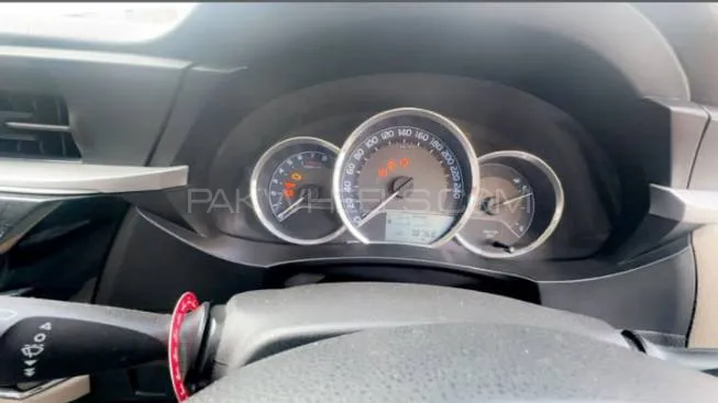 Toyota Corolla 2015 for Sale in Rawalpindi Image-1