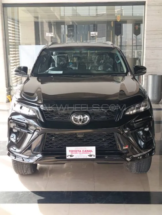Toyota Fortuner 2025 for Sale in Gujranwala Image-1