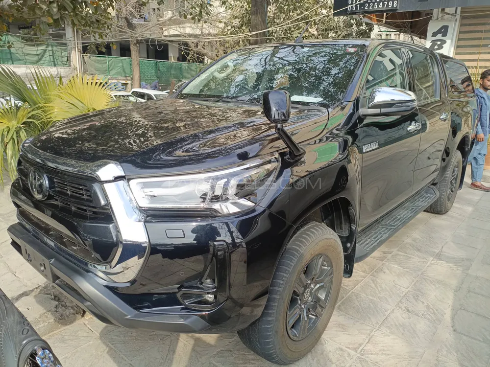 Toyota Hilux 2020 for Sale in Islamabad Image-1