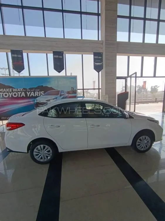 Toyota Yaris Sedan 2025 for Sale in Gujranwala Toyota Yaris Sedan 2025 for Sale in Gujranwala Image-4