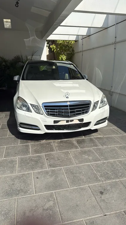 مرسڈیز بینز ای کلاس 2011 for Sale in کراچی Image-1