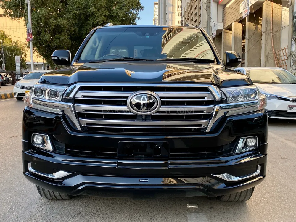 Toyota Land Cruiser 2016 for Sale in Karachi Image-1