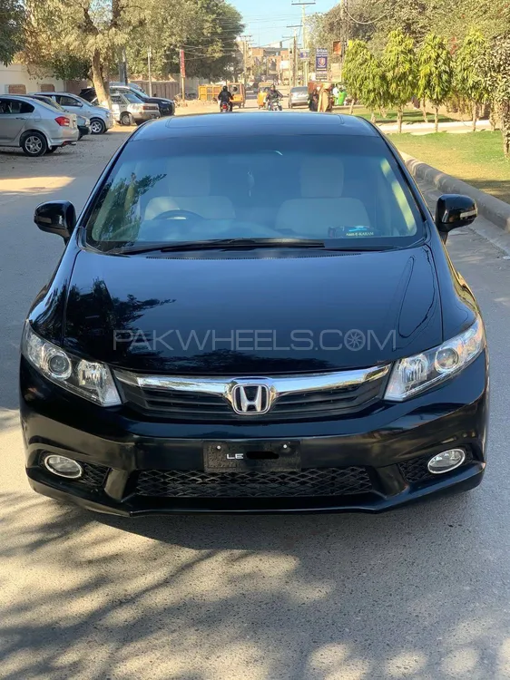 Honda Civic 2012 for Sale in Multan Image-1