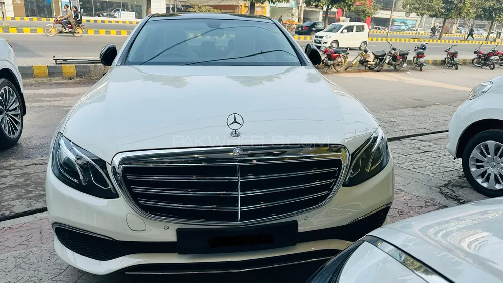 مرسڈیز بینز ای کلاس 2021 for Sale in لاہور Image-1