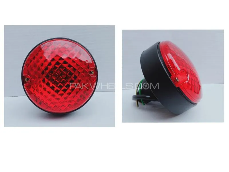 Land Rover Defender Rear Fog Light Red 1pc Image-1
