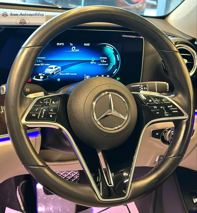 Mercedes Benz E Class 2022 for Sale in Karachi Mercedes Benz E Class 2022 for Sale in Karachi Image-10