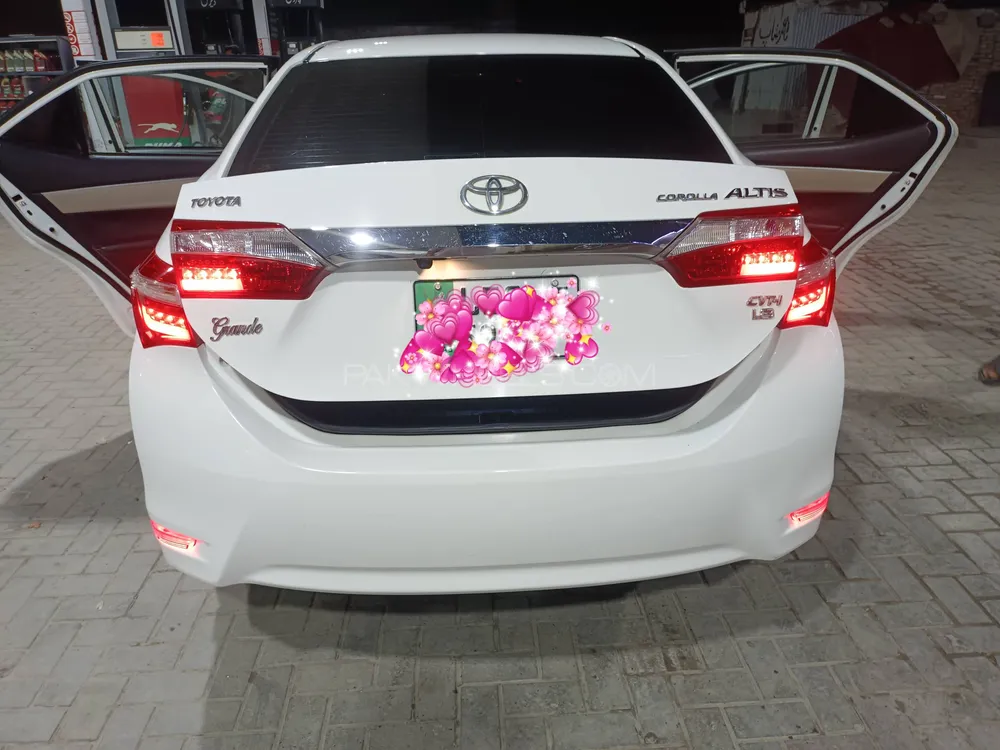 ٹویوٹا کرولا 2015 for Sale in جھنگ Image-1