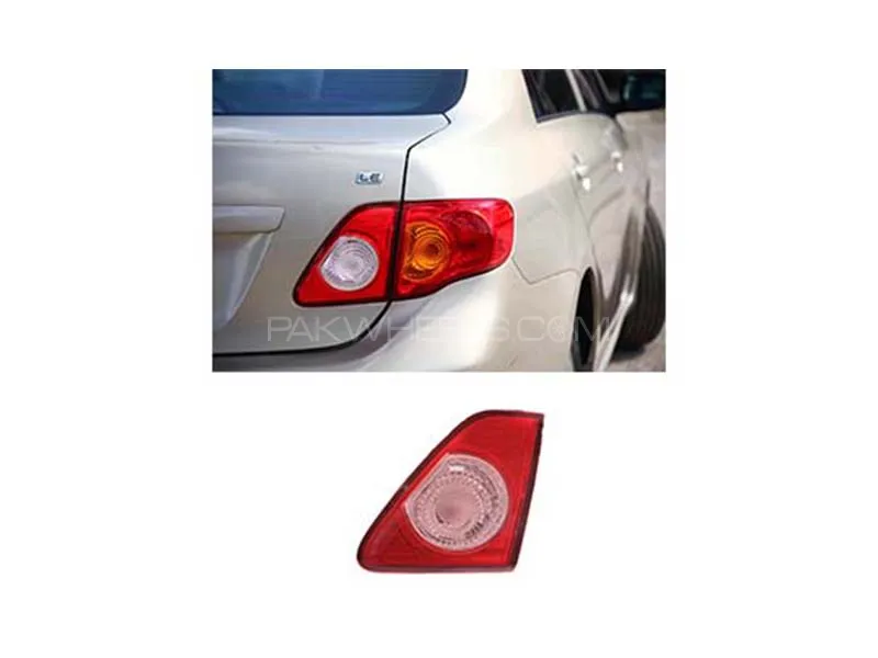 Toyota Corolla 2009-2012 Trunk Light Cover Rh Image-1