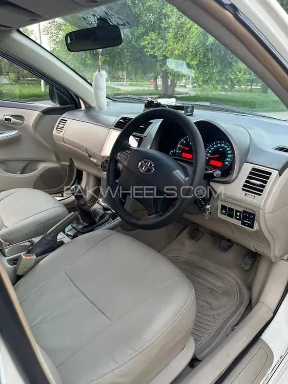 Toyota Corolla 2009 for Sale in Islamabad Image-1
