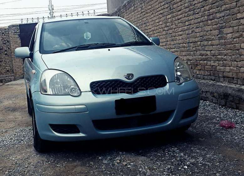 Toyota Vitz 2003 for Sale in Quetta Image-1
