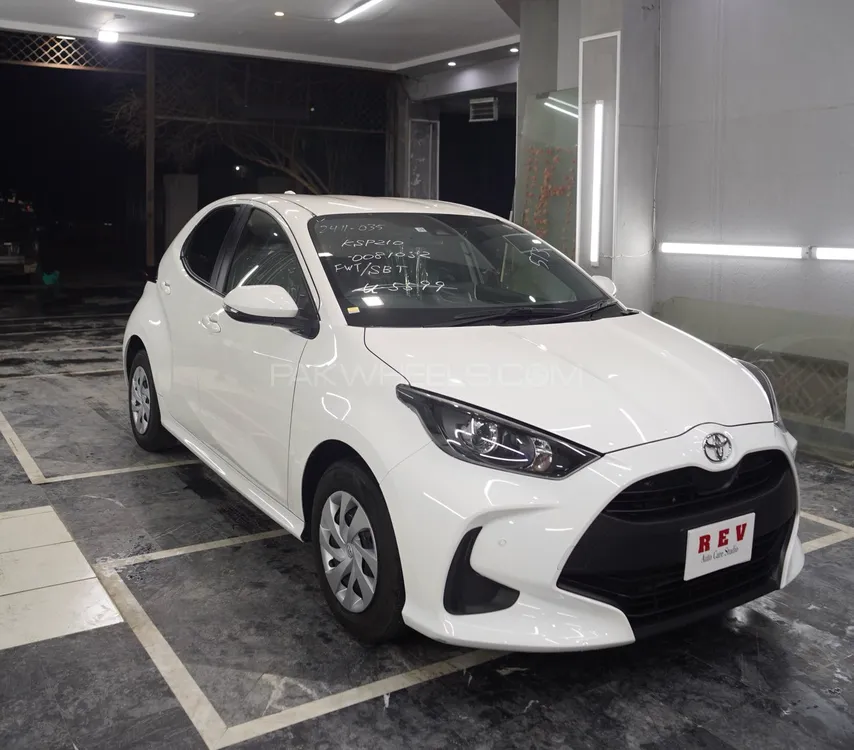 Toyota Yaris Hatchback 2022 for Sale in Lahore Image-1