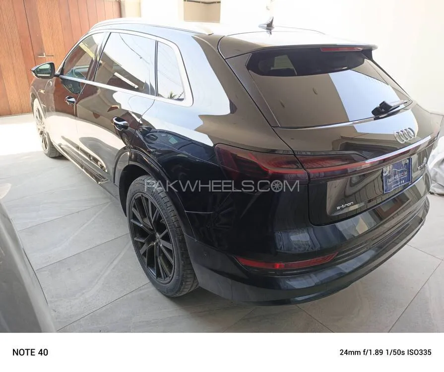 Audi e-tron 2021 for Sale in Karachi Audi e-tron 2021 for Sale in Karachi Image-6