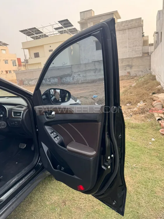 DFSK Glory 580 2021 for Sale in Multan DFSK Glory 580 2021 for Sale in Multan Image-13