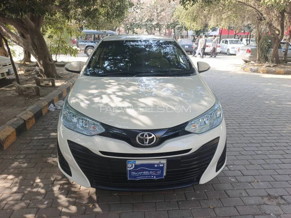 Toyota Yaris Sedan 2021 for Sale in Islamabad Image-1