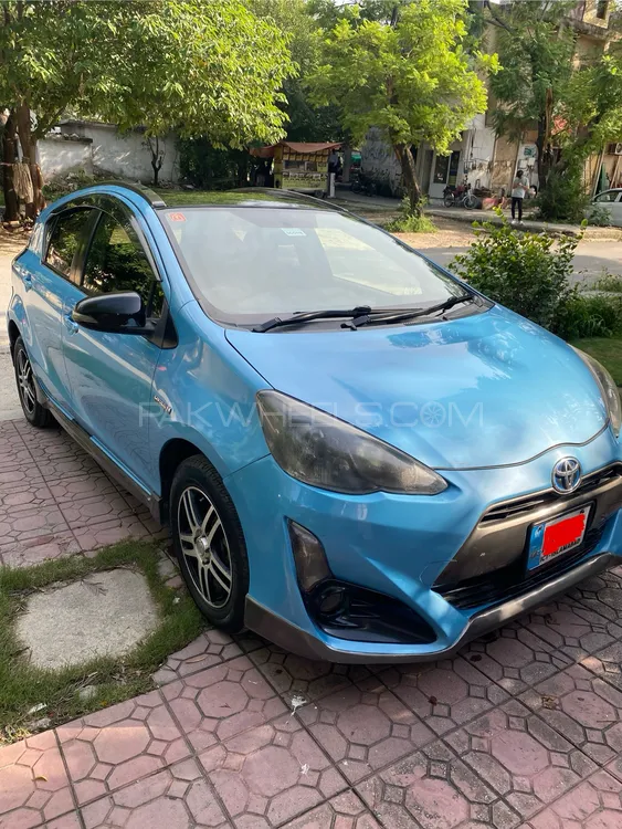 Toyota Aqua 2015 for Sale in Islamabad Image-1