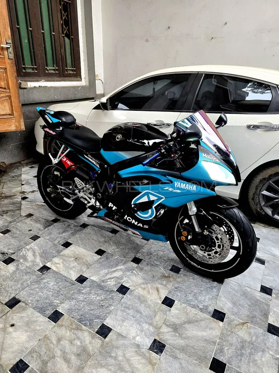 Yamaha YZF-R6 2008 for Sale Image-1
