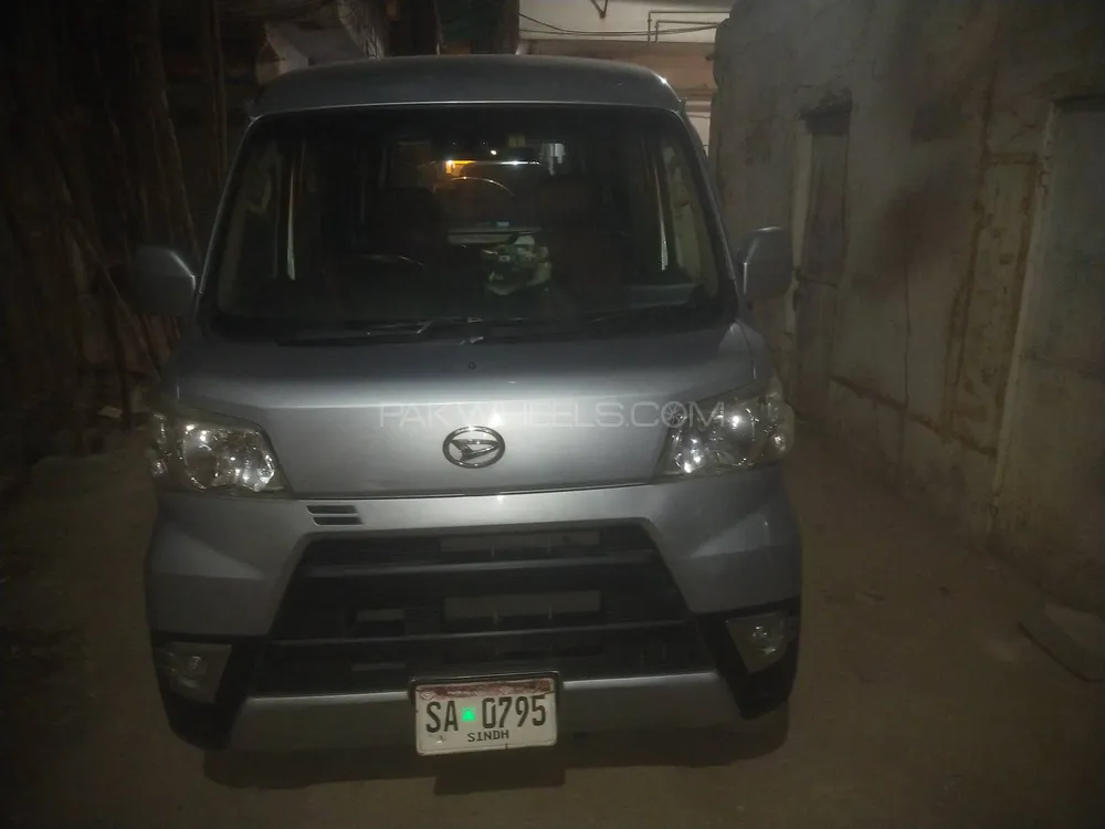 Daihatsu Hijet 2018 for Sale in Karachi Image-1