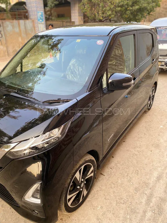 نسان ڈیز 2022 for Sale in کراچی Image-1