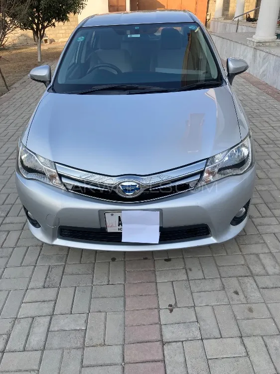 Toyota Corolla Axio 2014 for Sale in Islamabad Image-1