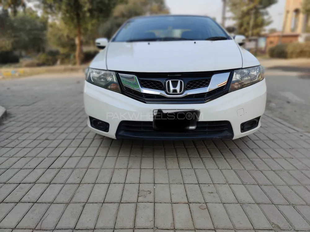 Honda City 2018 for Sale in Okara Image-1